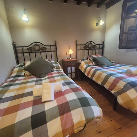 Holiday home R2r - Casa De Aldea Cerca De - 44a01