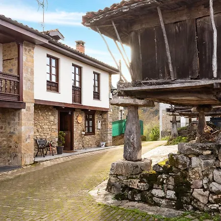 R2r - Casa De Aldea Cerca De - 44a01 بيت للعطل Nava